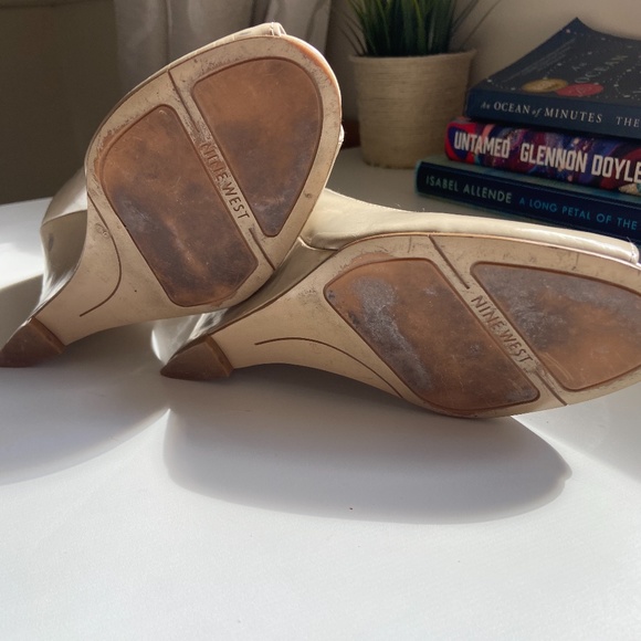Nude Peep-Toe Nine West Wedges - Picture 8 of 9
